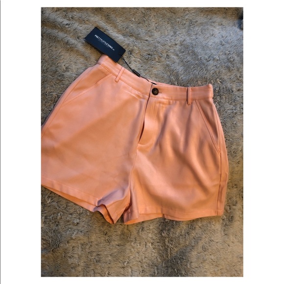 Pretty Little Thing suit shorts - Picture 2 of 3